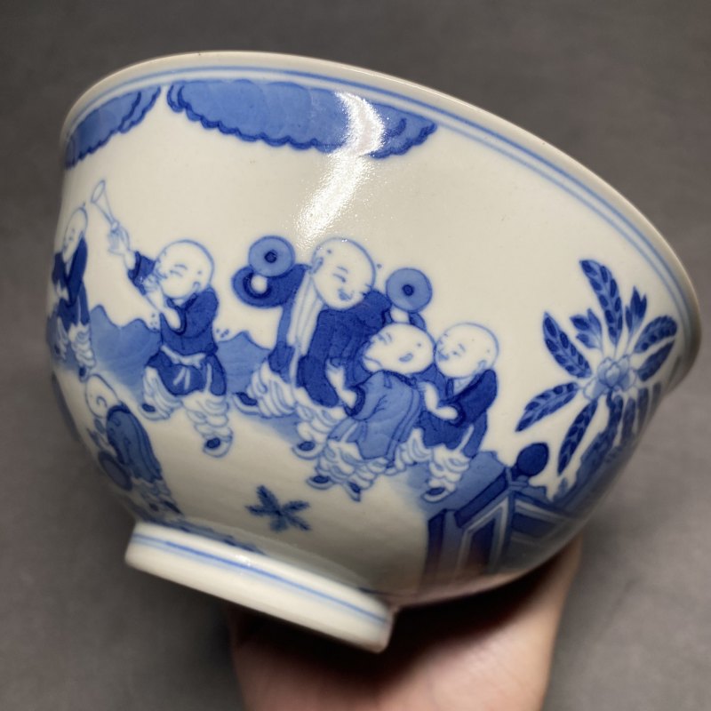 清道光 青花庭院婴戏图碗 - 图10