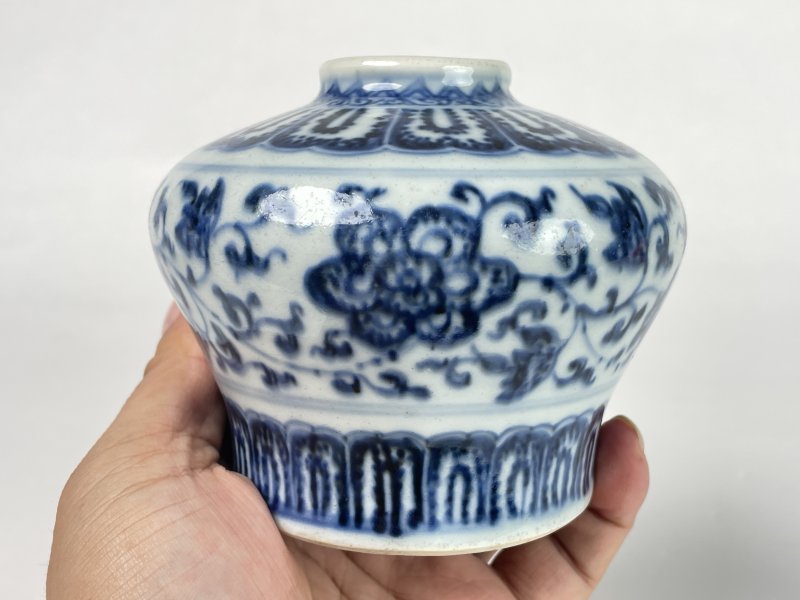 清乾隆 青花缠枝花卉纹天字罐 - 图3