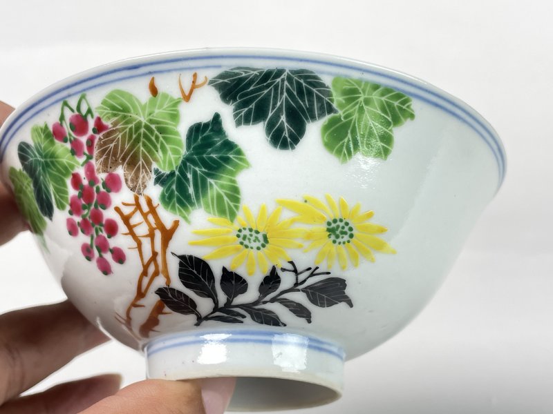 清晚期 粉彩花卉纹斗笠碗 - 图3