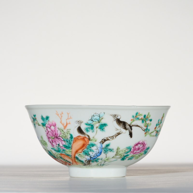 清晚期 粉彩花卉纹碗 - 图1