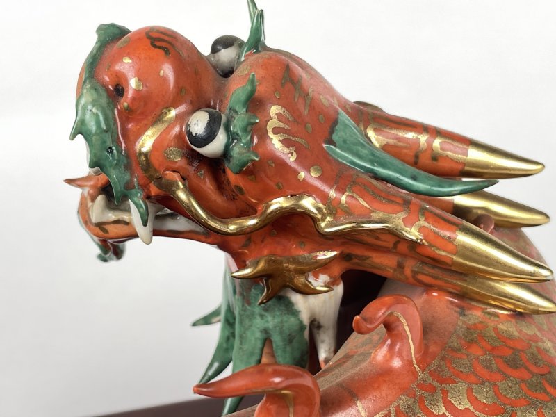 清晚期 粉彩龙型摆件（带木座） - 图4