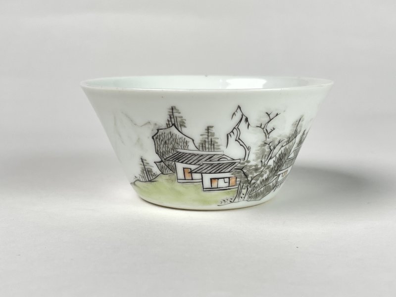 清中期 墨彩山水纹马蹄杯 - 图2