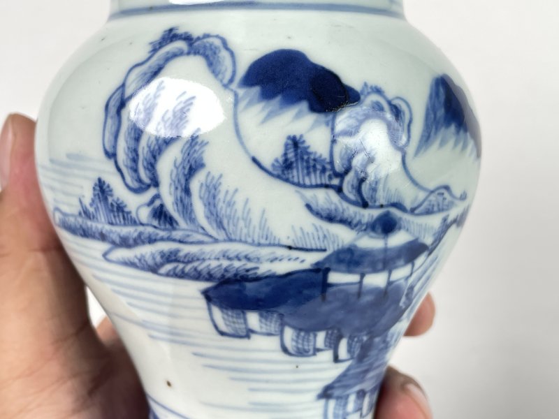 清康熙 青花山水纹小花觚 - 图8