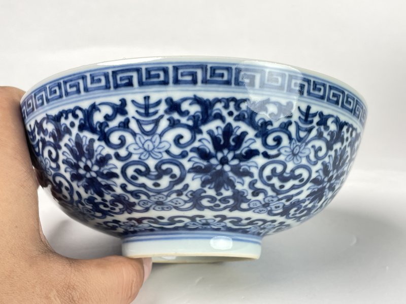 清嘉庆 青花缠枝莲纹吉字碗 - 图6