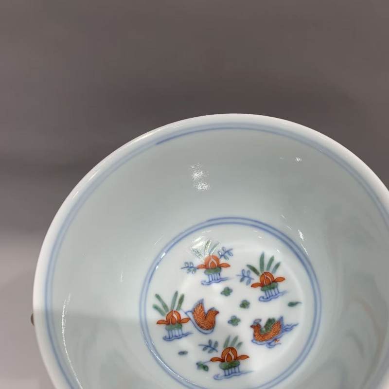清道光 青花斗彩荷塘鸳鸯纹茶园 - 图7