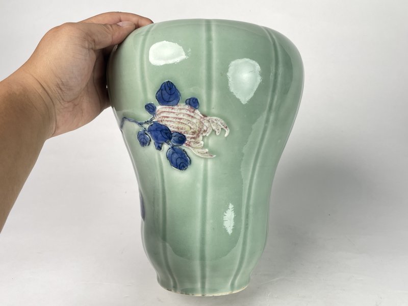 清乾隆 青花釉里红佛手花囊 - 图4