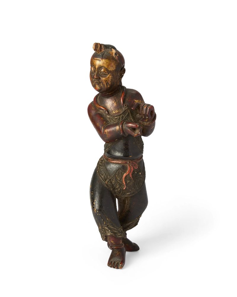 清十八世紀 木胎漆金童子立像 | A Chinese gilt-lacquered wood carved figure of a boy
