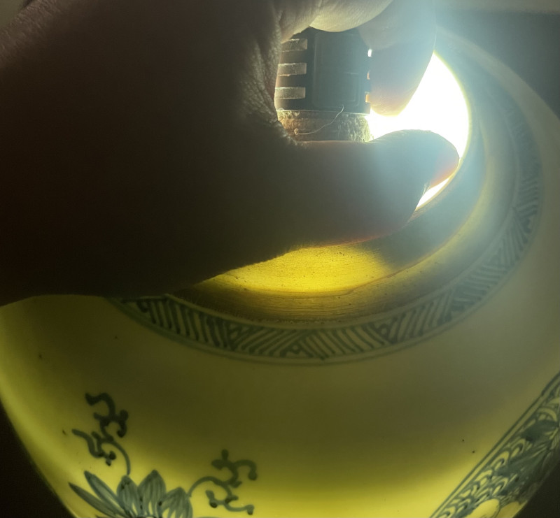 清康熙 青花持莲童子罐 - 图13