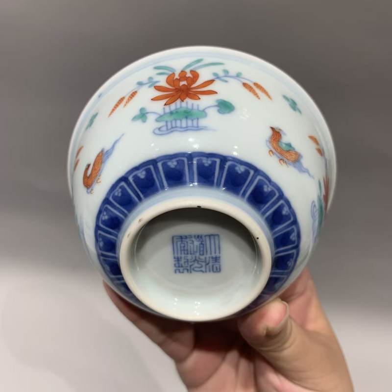 清道光 青花斗彩荷塘鸳鸯纹茶园 - 图10