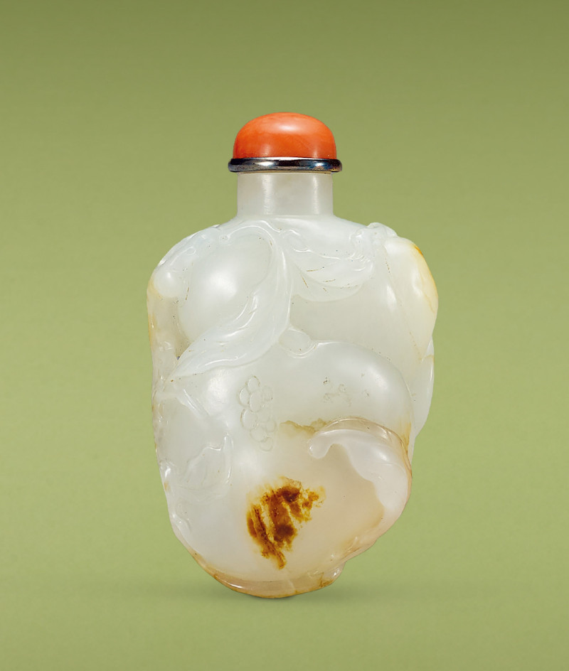 十八世紀  白玉榴開百子鼻煙壺 - 图1
