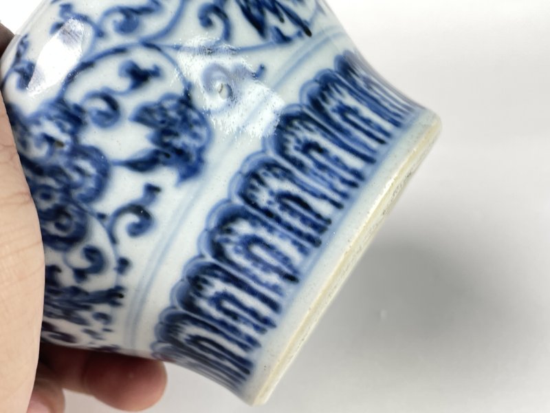 清乾隆 青花缠枝花卉纹天字罐 - 图9