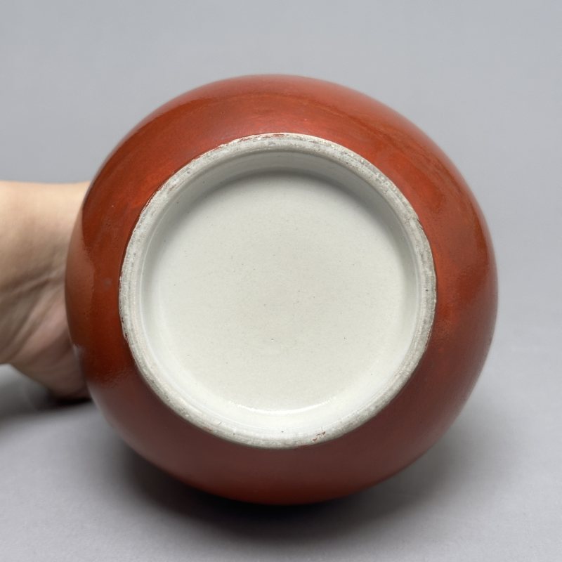 清晚期 珊瑚红釉蒜头瓶 - 图4