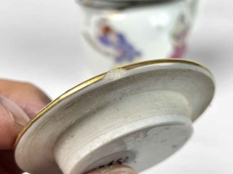 清咸丰 粉彩水浒传人物图茶壶 - 图6
