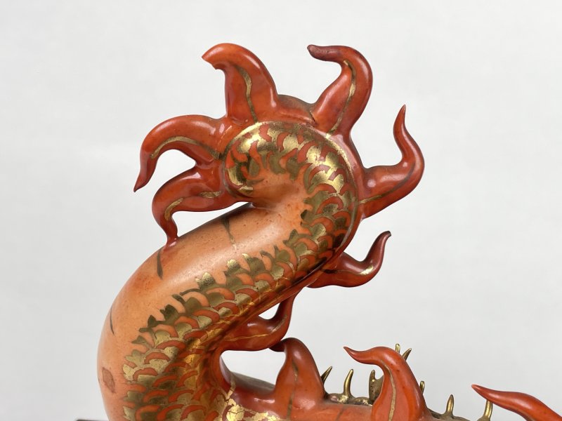 清晚期 粉彩龙型摆件（带木座） - 图7