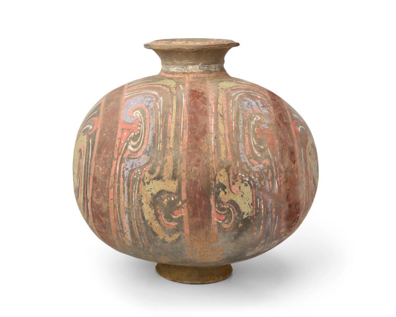 漢 彩繪陶繭形壺 | A pair of Chinese painted pottery 'cocoon' jars - 图2