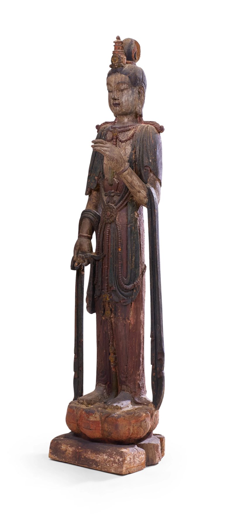 明十七世紀 木胎彩繪觀音立像 | A large Chinese carved wood and painted gesso figure of Guanyin - 图2