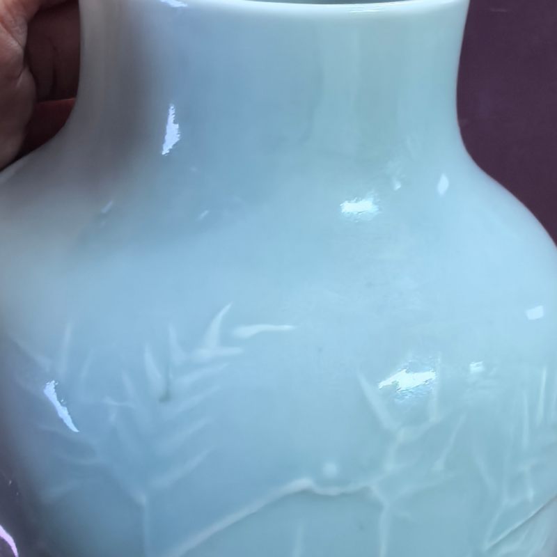 民国 天蓝釉堆塑花鸟纹来福尊 - 图7