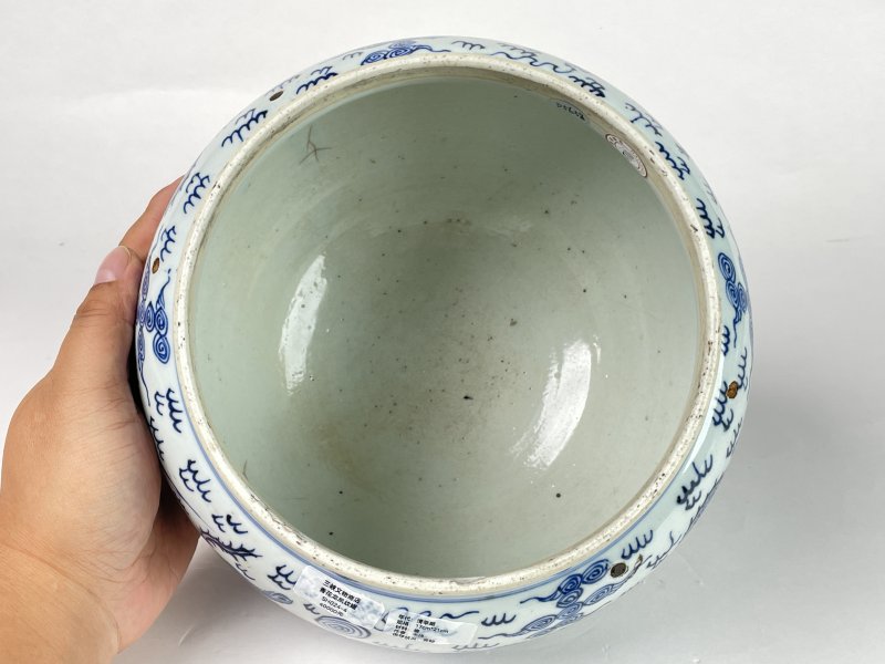 清雍正 淡描青花龙纹粥罐 - 图7