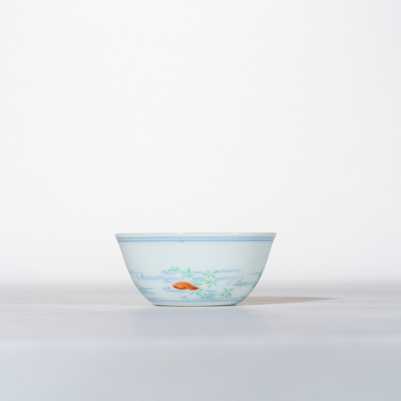 清康熙 斗彩花逐清溪图卧足杯 - 图10