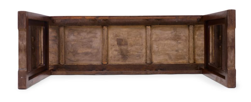 清十七/十八世紀 雞翅木供桌 | A Chinese jichimu altar table - 图4