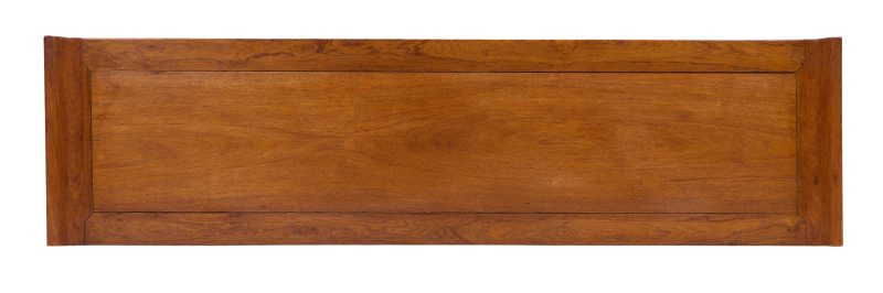 清十九世紀 黃花梨雕螭龍紋翹頭案 | A rare Chinese huanghuali trestle leg altar table, qiaotou'an - 图3