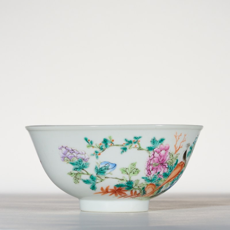 清晚期 粉彩花卉纹碗 - 图2