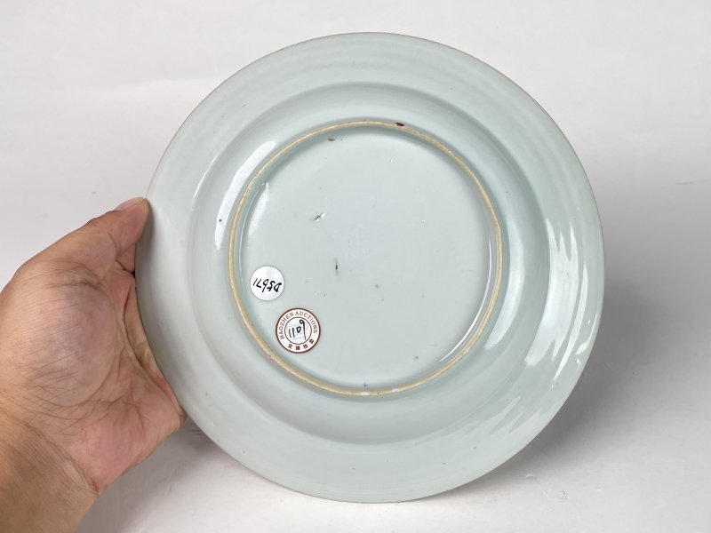 清雍正 粉彩荷花纹盘 - 图7