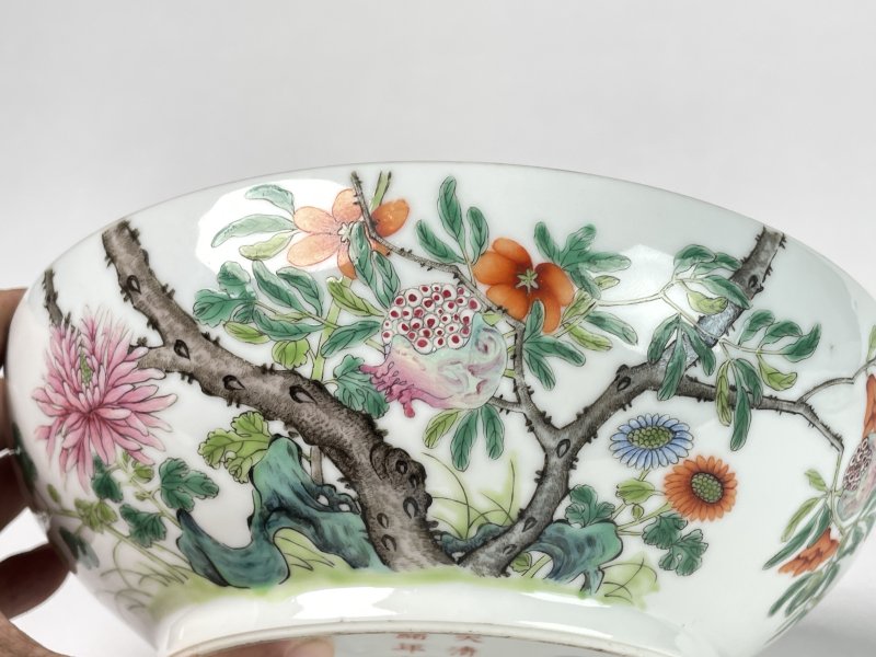 清光绪 粉彩过枝花卉纹捧盒 - 图8