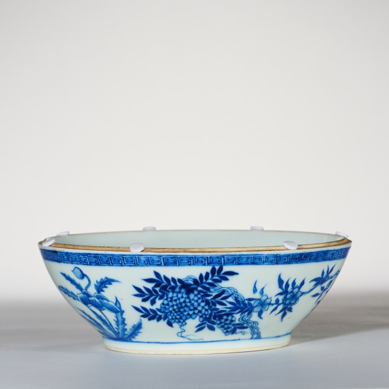 清晚期 青花花卉龙纹盒 - 图2