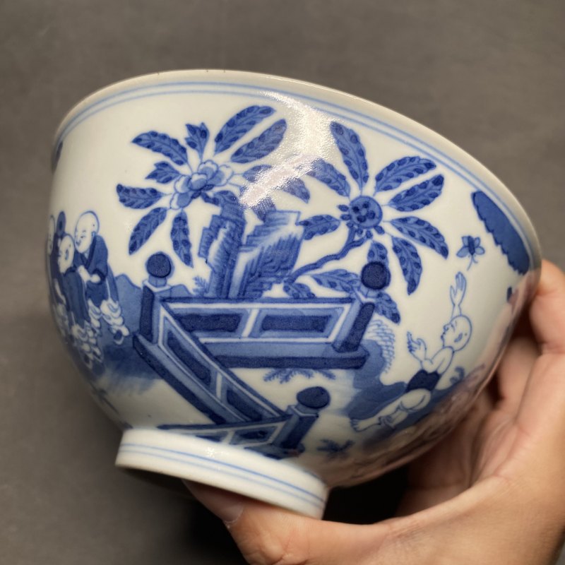 清道光 青花庭院婴戏图碗 - 图10