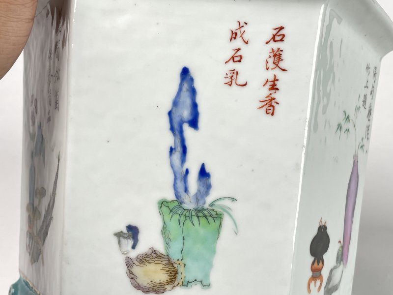 清中期 粉彩博古清宫图六方花盆 - 图8