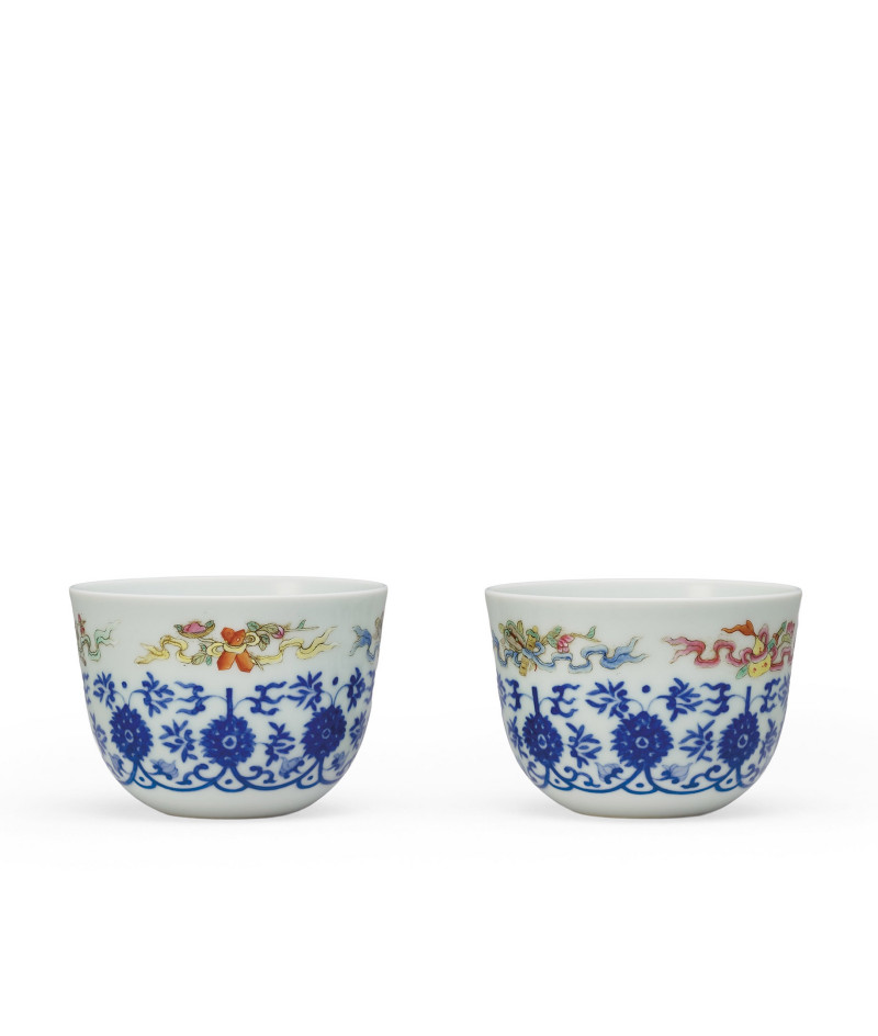 清光緒  粉彩青花八吉祥紋杯一對