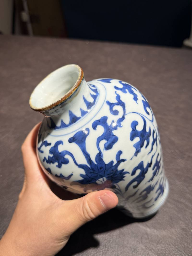 清康熙 青花缠枝莲纹梅瓶 - 图7