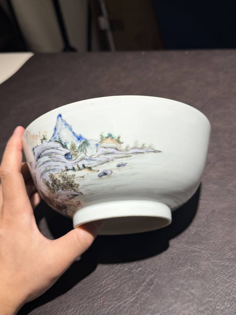 清乾隆 粉彩山水人物碗 - 图9