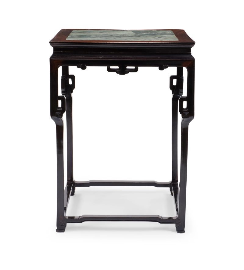 清十八世紀 紅木嵌雲石香几 | A Chinese hongmu marble inset incense stand