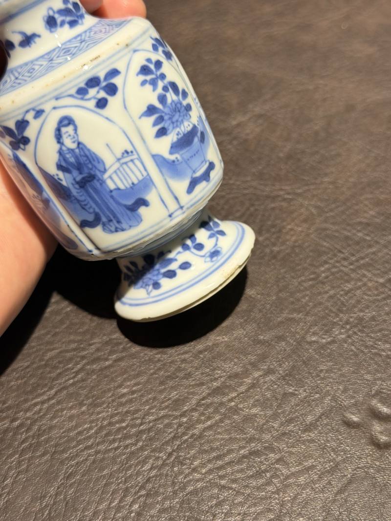 清康熙 青花仕女图瓶 - 图13