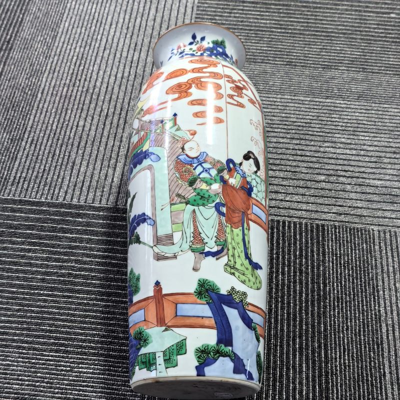 清晚期 青花五彩人物故事筒瓶 - 图6