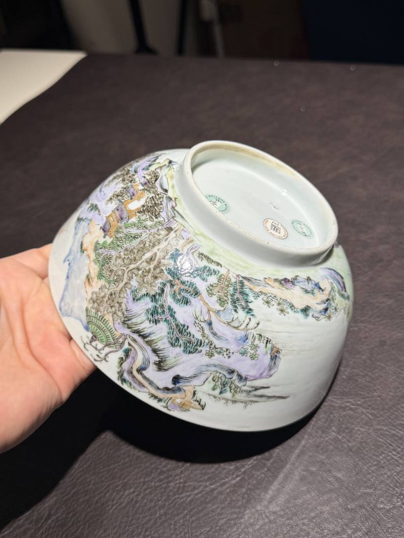 清乾隆 粉彩山水人物碗 - 图12