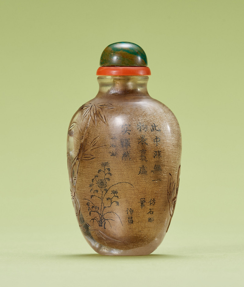 十九世紀  甘烜文作 水晶內畫富貴延年鼻煙壺 - 图1