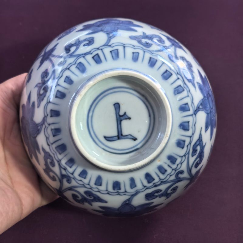 明嘉靖 青花缠枝花卉纹碗 - 图11