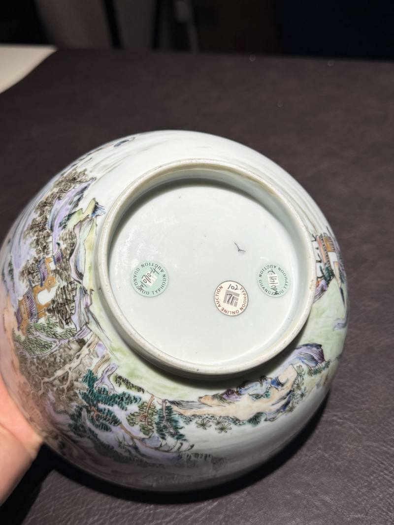 清乾隆 粉彩山水人物碗 - 图13