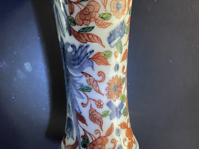 明崇祯 青花加彩长颈瓶 - 图17