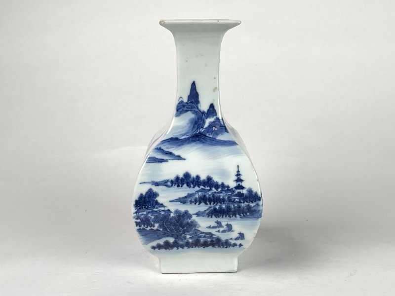 清晚期 青花山水纹四方尊 - 图2