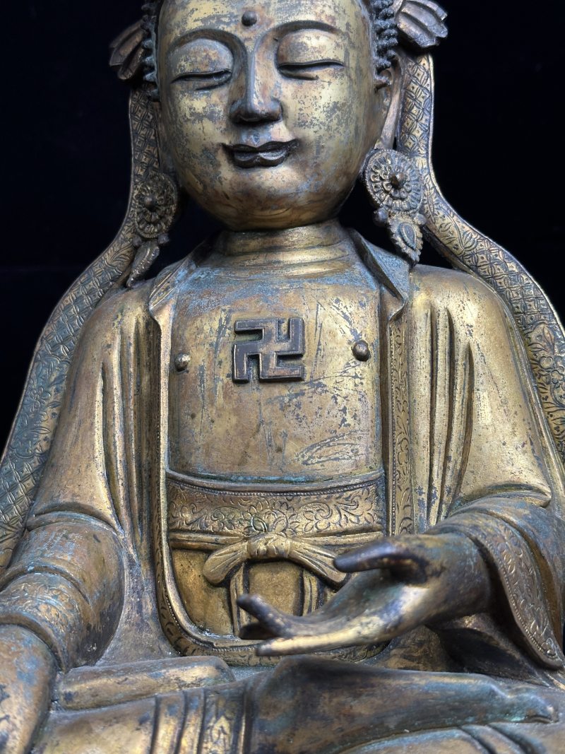 明中期 铜鎏金童子拜观音 - 图8