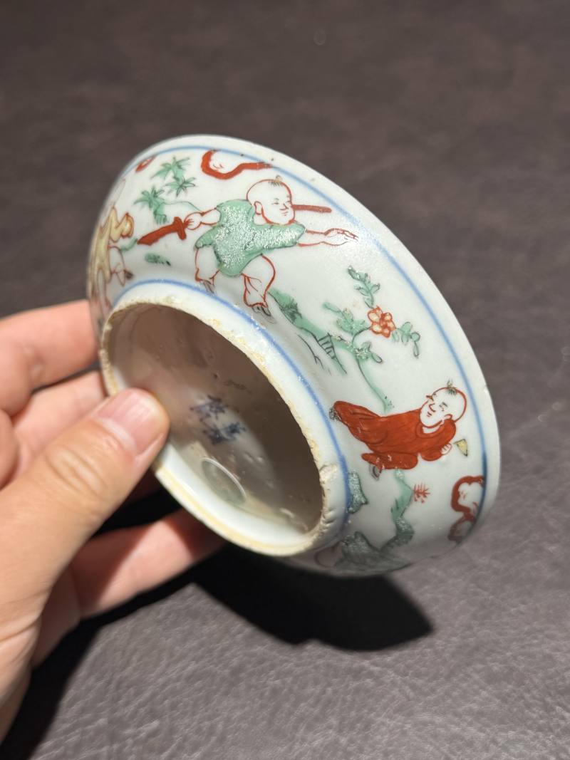 清 五彩婴戏图盘 - 图9