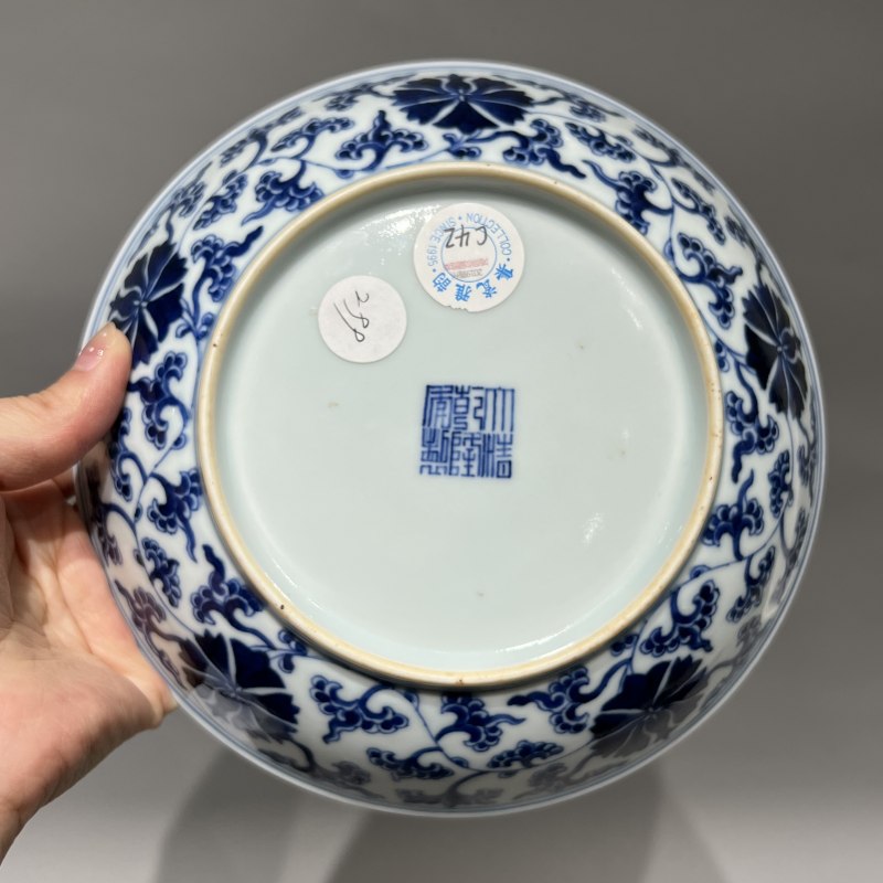 清乾隆 青花缠枝牵牛花纹盘 - 图5