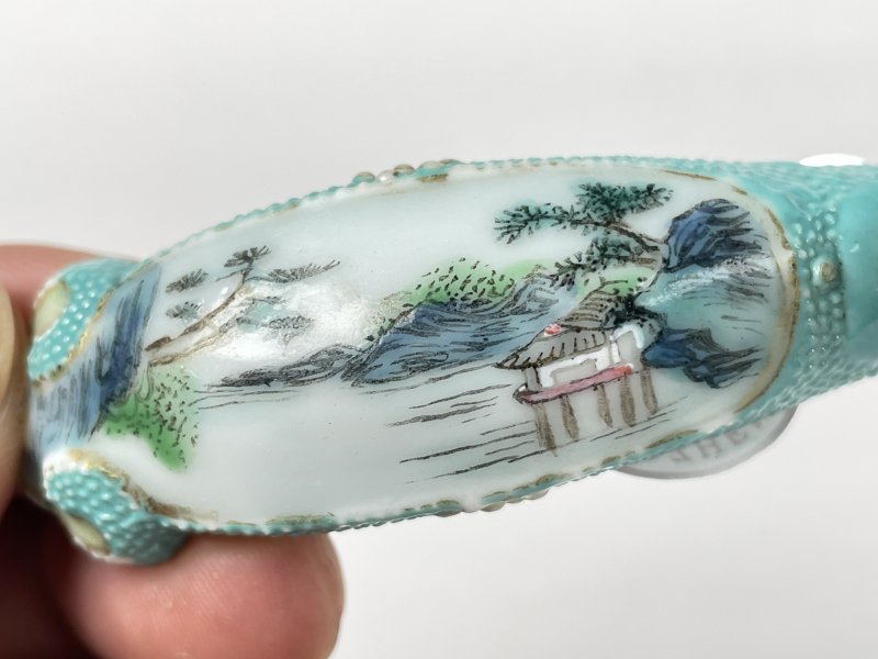 清乾隆 珍珠地绿油龙纹带钩 - 图4