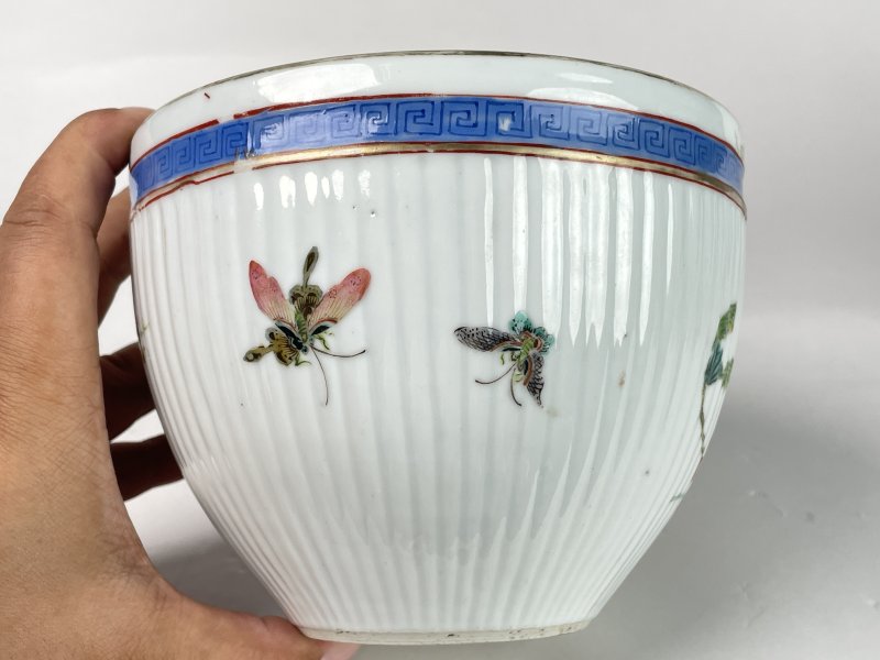 清晚期 粉彩花鸟瓜棱纹小缸 - 图5