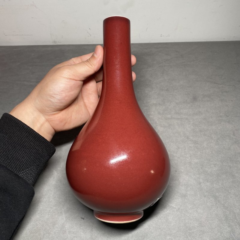 清乾隆 宝石红釉胆瓶 - 图6