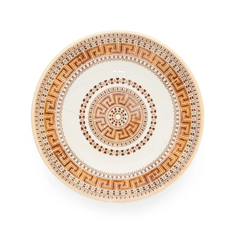 Three large Japanese transfer-ware plates - 图2